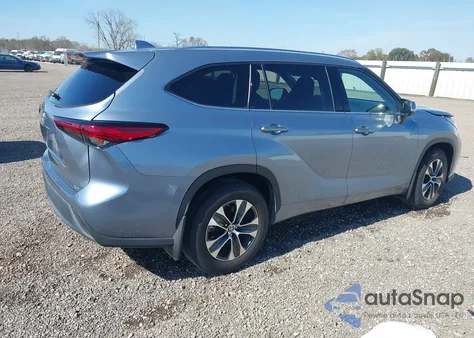 2021 Toyota Highlander Xle из США, поврежденный, VIN 5TDGZRAH4MS067183